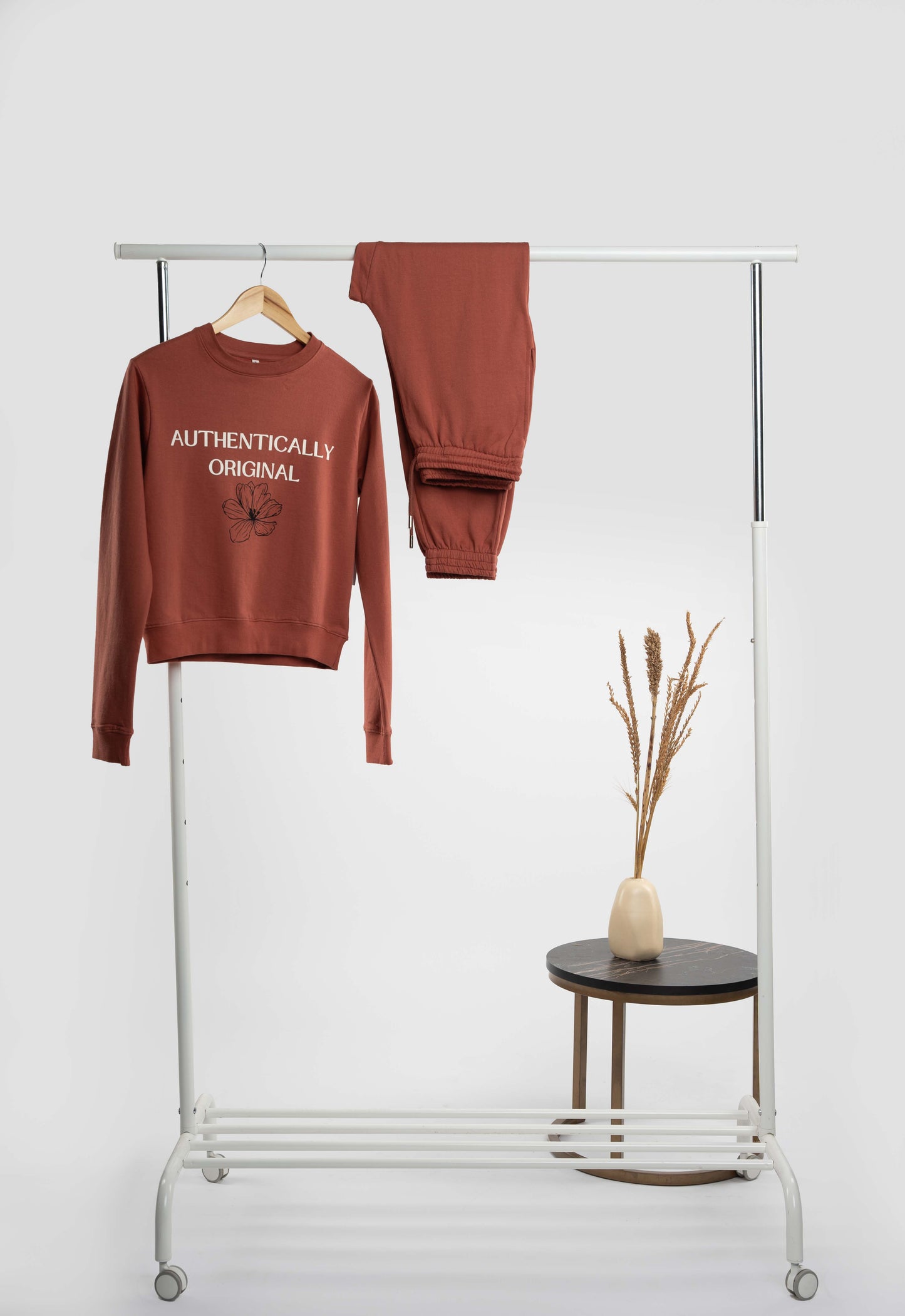Soft Comfort Joggers in Earthy Brown